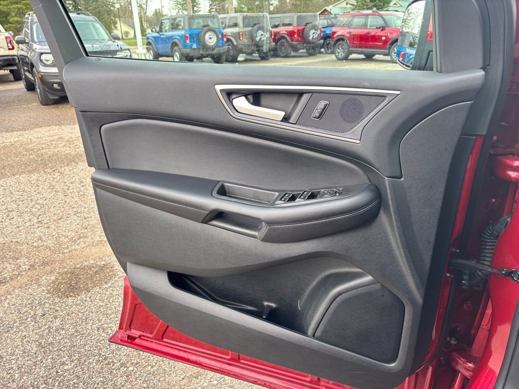 Used 2023 Ford Edge SEL w/ Convenience Package AWD/4WD image 31