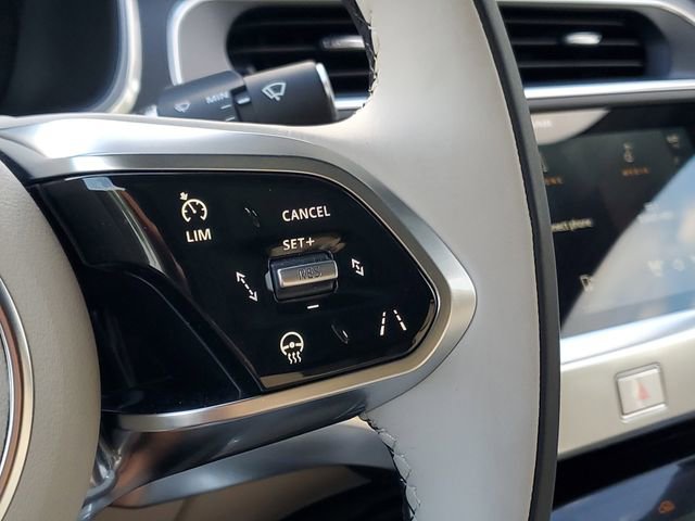 New 2024 Jaguar I-PACE R-Dynamic HSE AWD/4WD image 29
