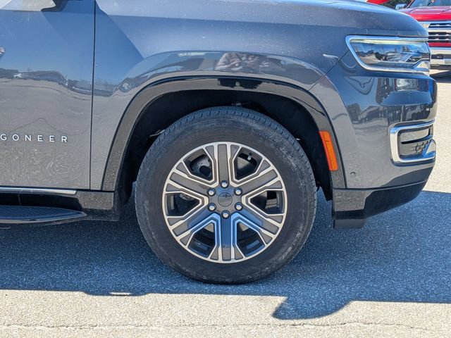 Used 2024 Jeep Wagoneer L Series II w/ Flexible Seating Group image 12