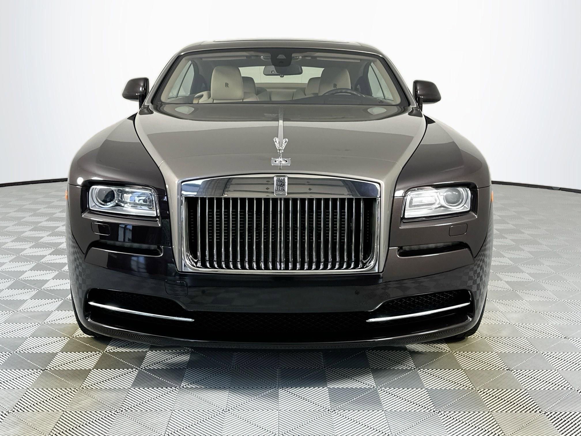 Used 2015 Rolls-Royce Wraith RWD image 5