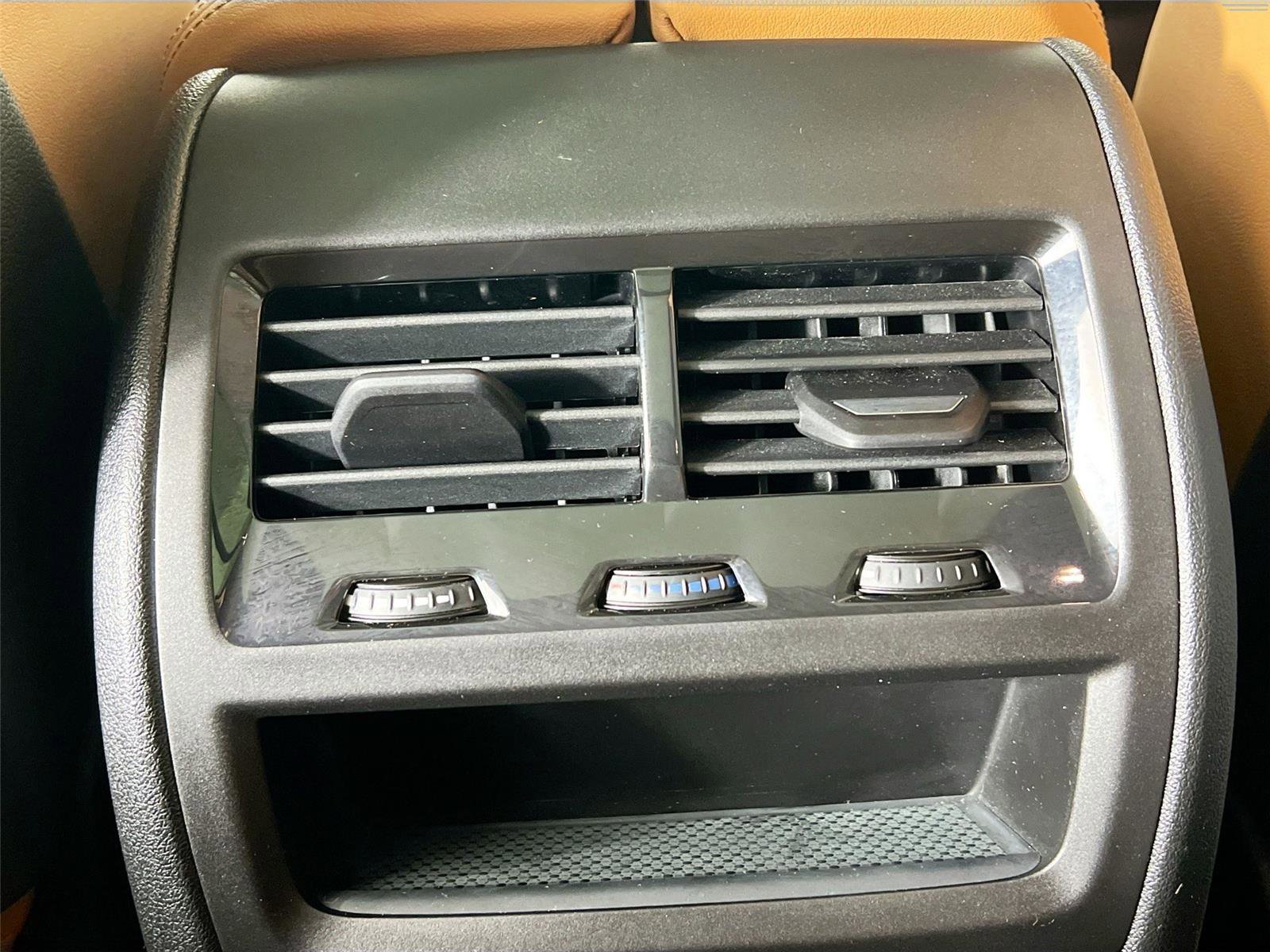 Certified 2024 BMW X5 xDrive40i image 26