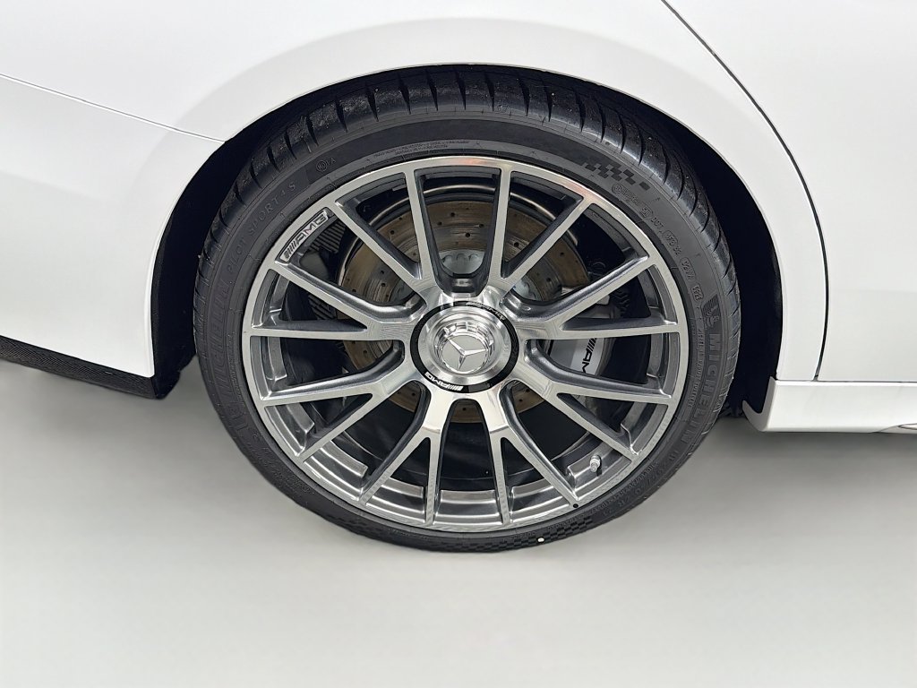 New 2026 Mercedes-Benz E 53 AMG e 4MATIC Sedan image 36