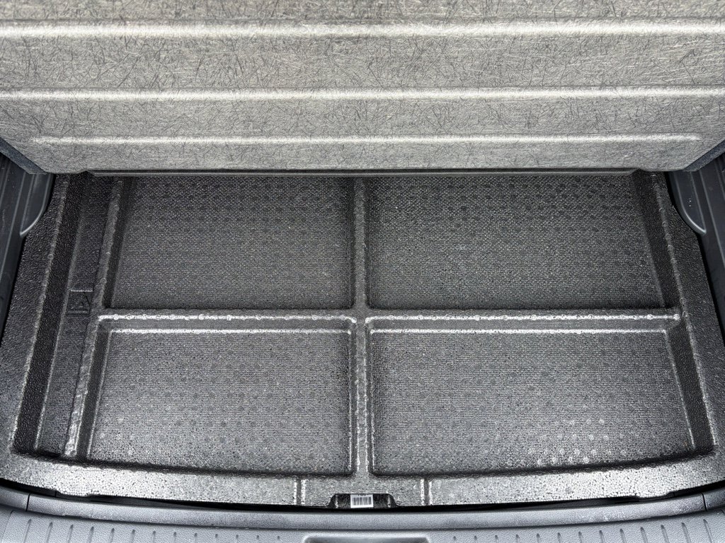 Used 2023 Hyundai Kona Limited image 27