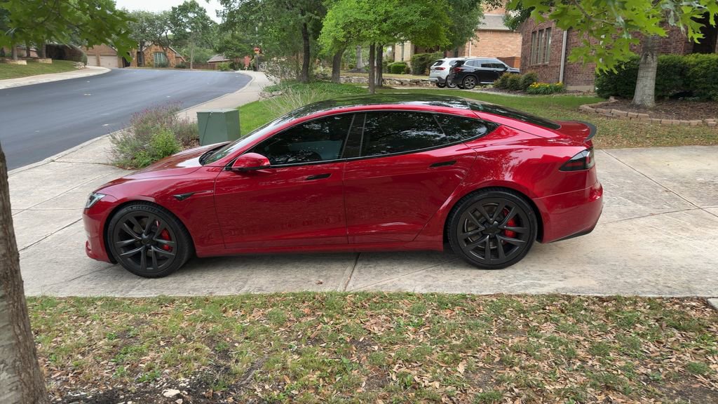 Used 2024 Tesla Model S Plaid AWD/4WD image 10