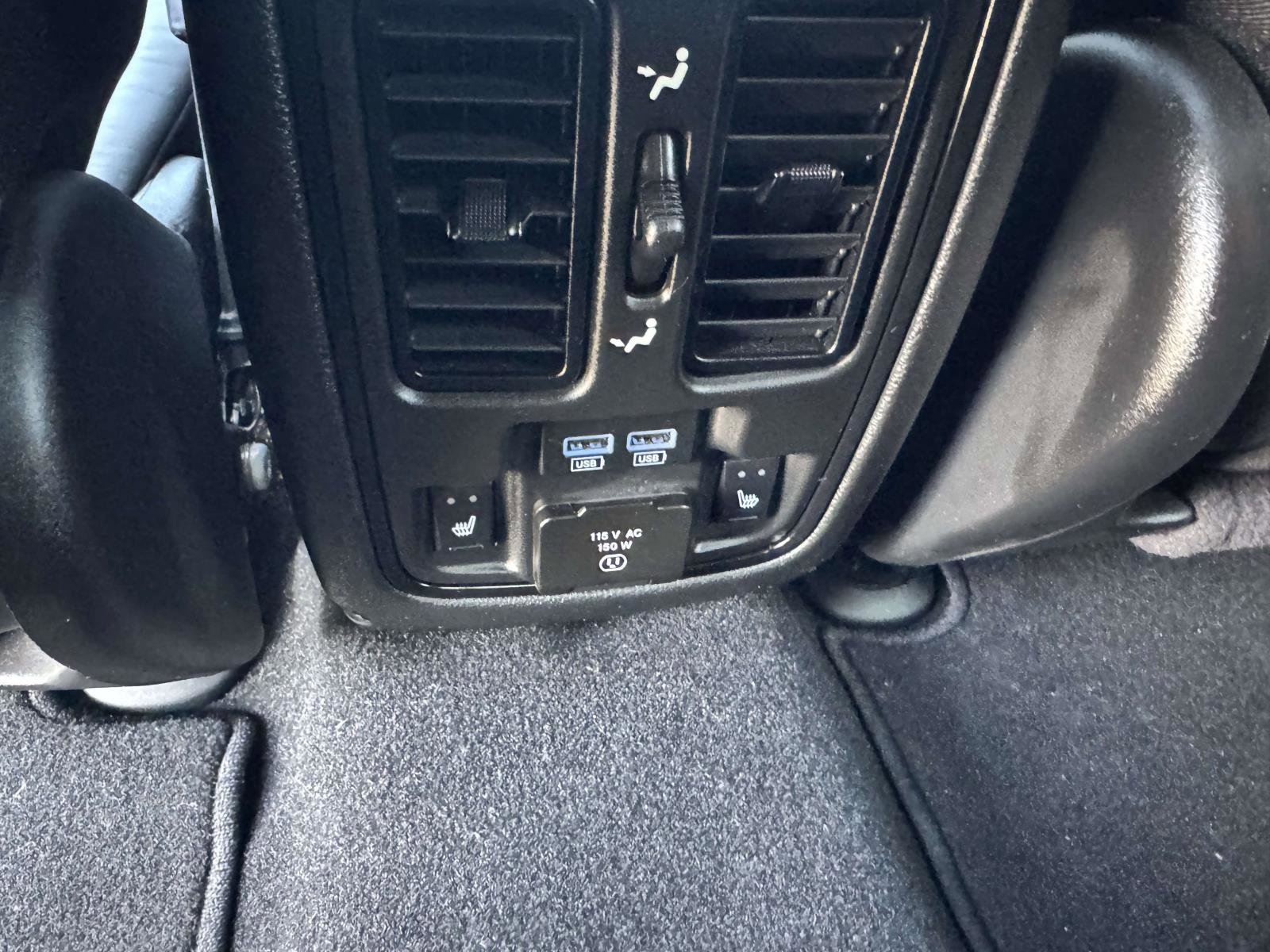 Used 2023 Dodge Durango R/T image 18