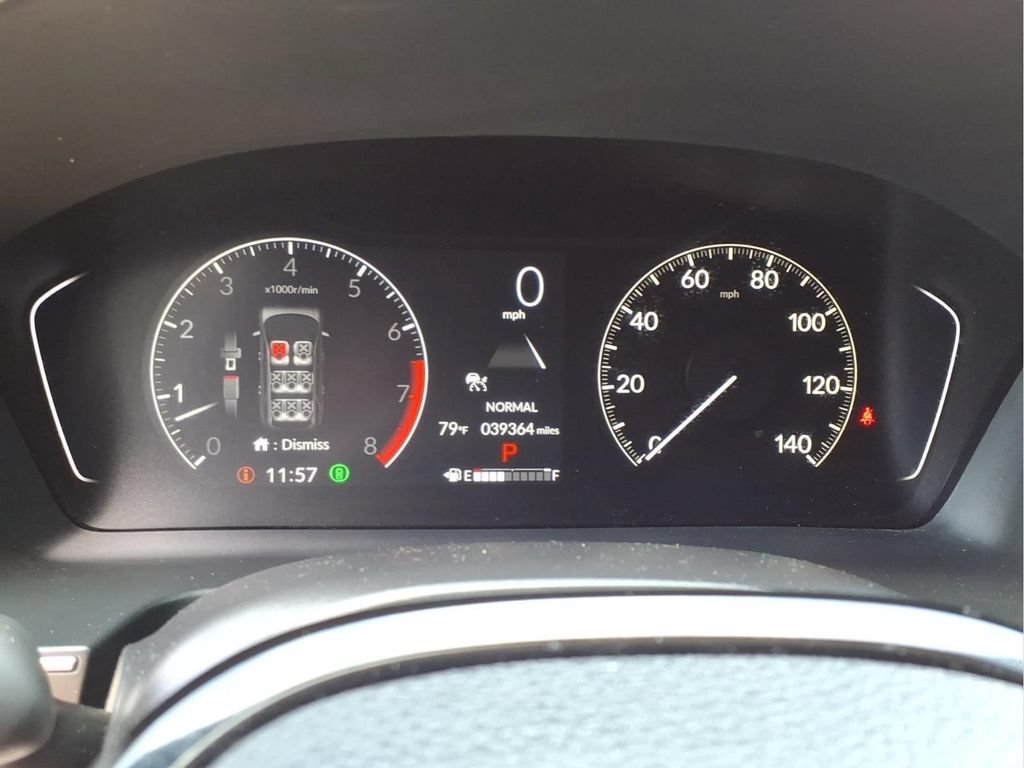 Used 2023 Honda Pilot Touring image 13