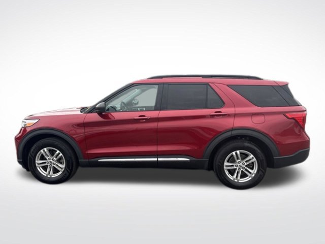 Used 2020 Ford Explorer XLT w/ Comfort Package AWD/4WD image 8