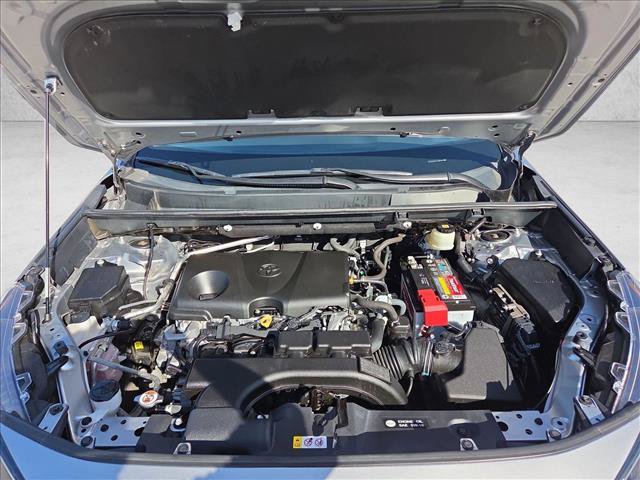 Used 2020 Toyota RAV4 LE w/ All Weather Liner Package FWD image 21