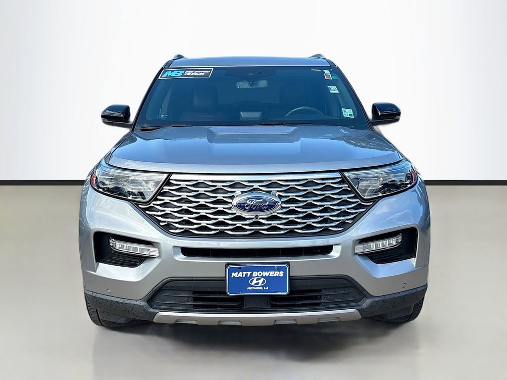 Used 2022 Ford Explorer Platinum w/ Equipment Group 601A image 2