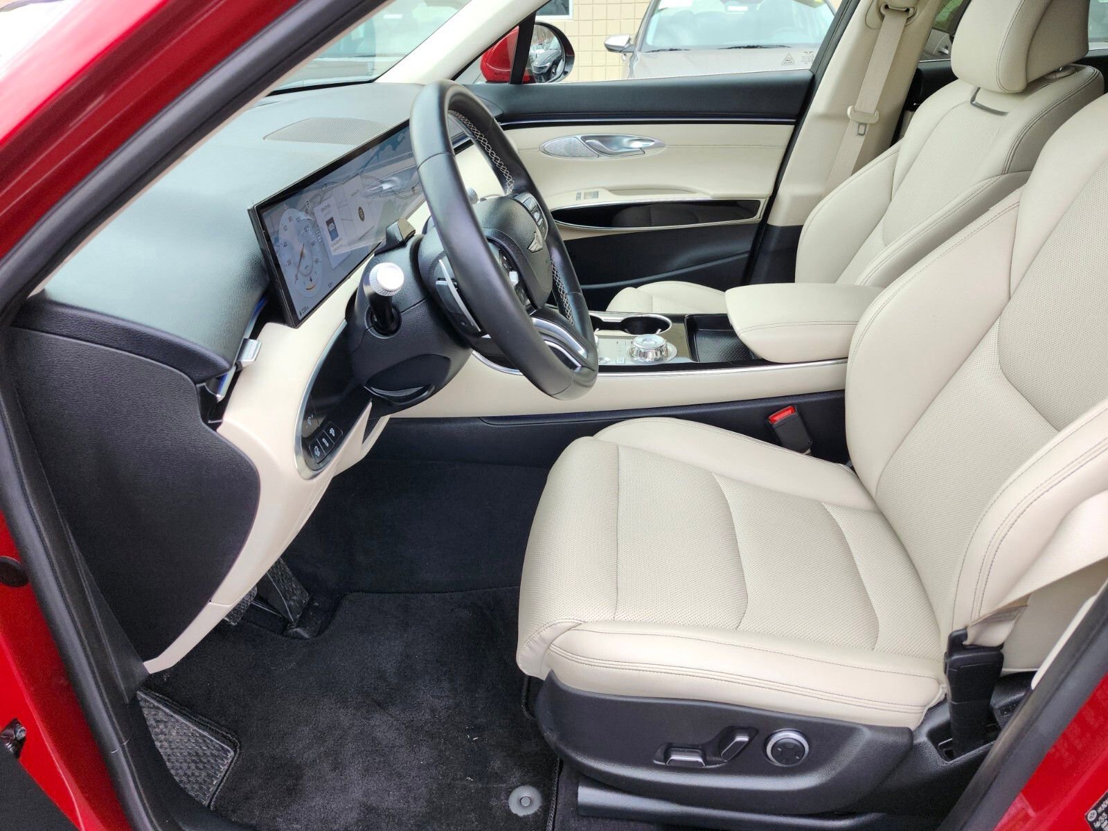 Used 2026 Genesis GV70 2.5T image 18