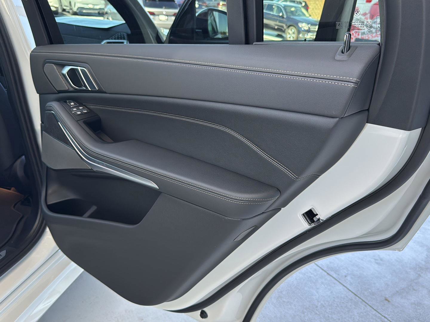 New 2026 BMW X7 xDrive40i w/ M Sport Package image 12