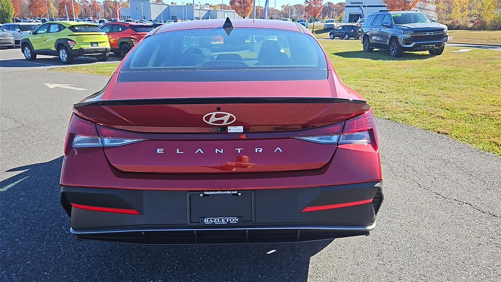 New 2025 Hyundai Elantra Sport w/ Cargo Package image 6