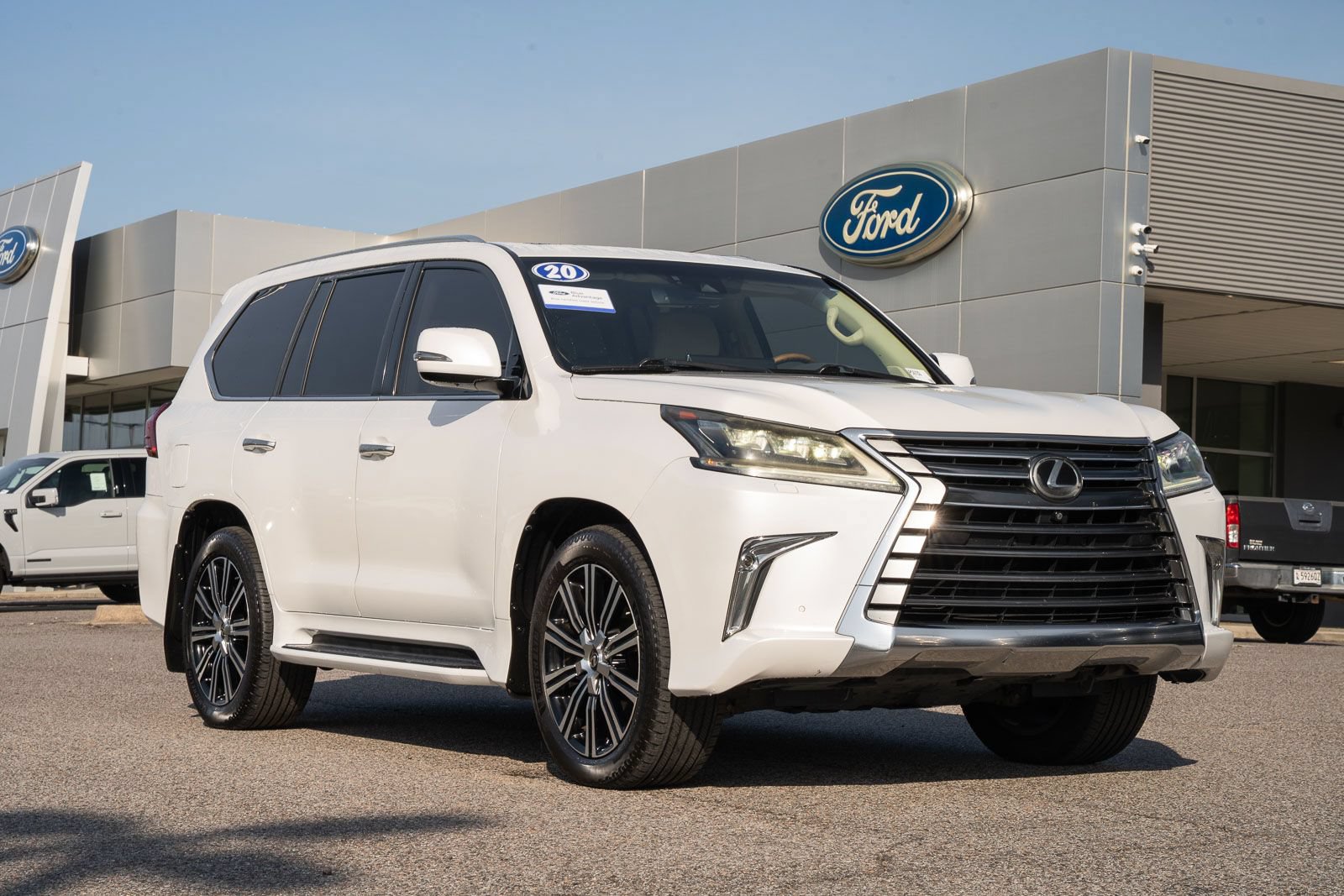 Used 2020 Lexus LX 570 4WD w/ Luxury Package
