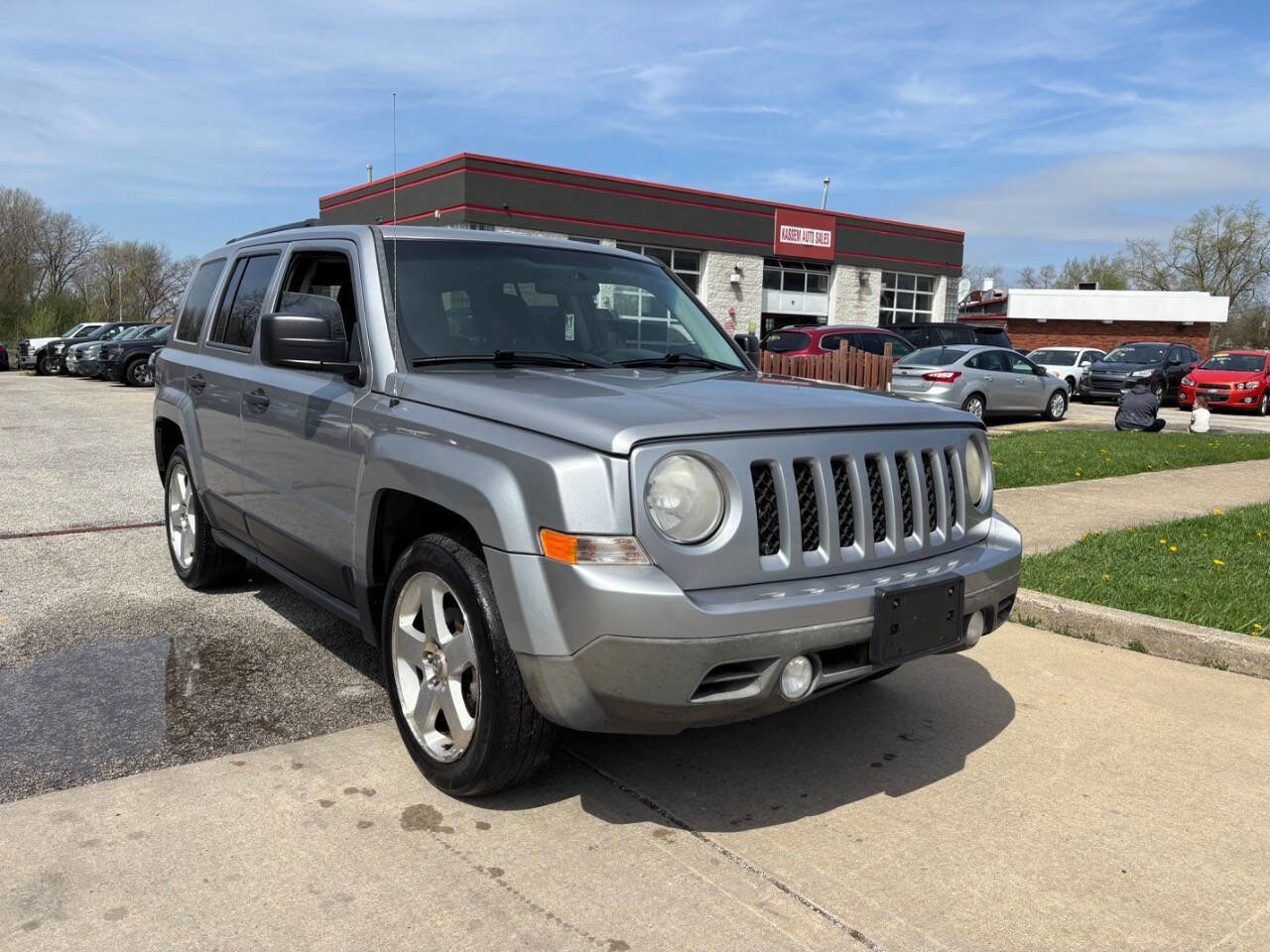 Used 2014 Jeep Patriot Sport image 21