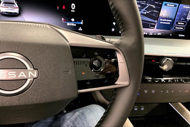 New 2025 Nissan Murano SL AWD/4WD image 24