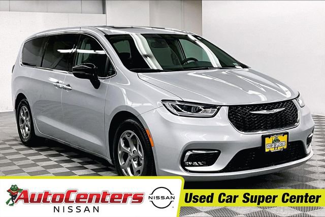 Used 2024 Chrysler Pacifica Limited video 1