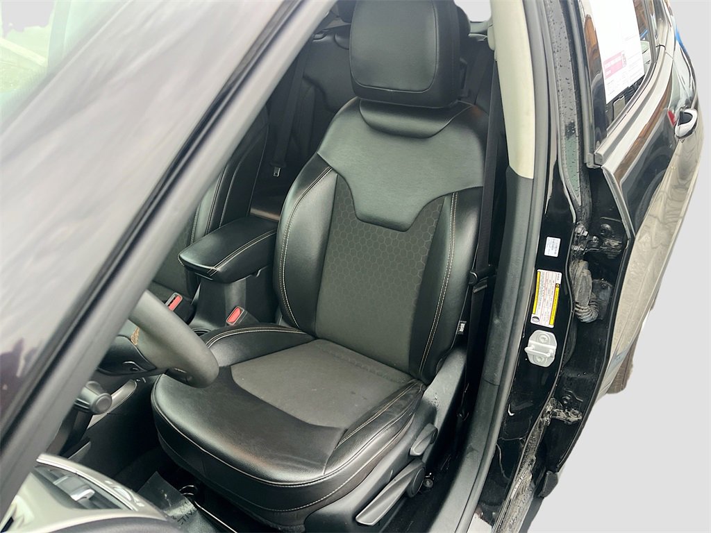 Used 2021 Jeep Compass Latitude image 18