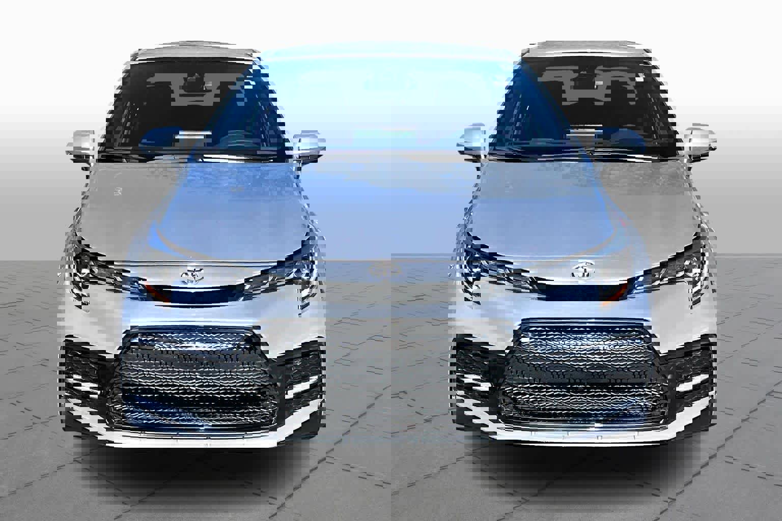 Certified 2022 Toyota Corolla SE image 3