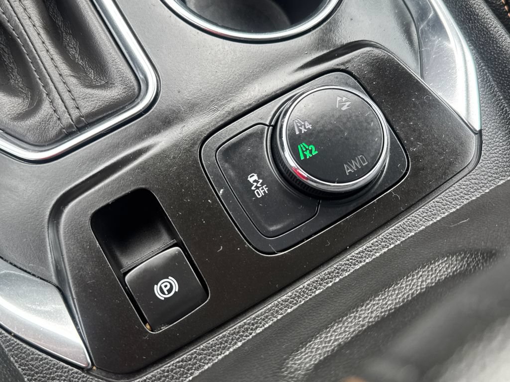 Used 2020 Chevrolet Traverse LT AWD/4WD image 29