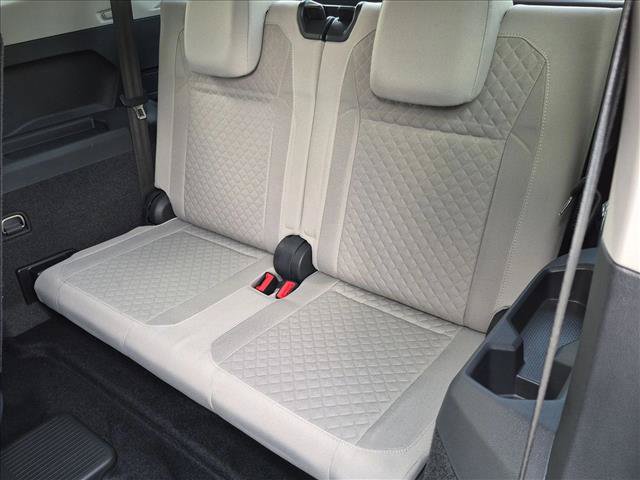 Used 2020 Volkswagen Tiguan S FWD image 19