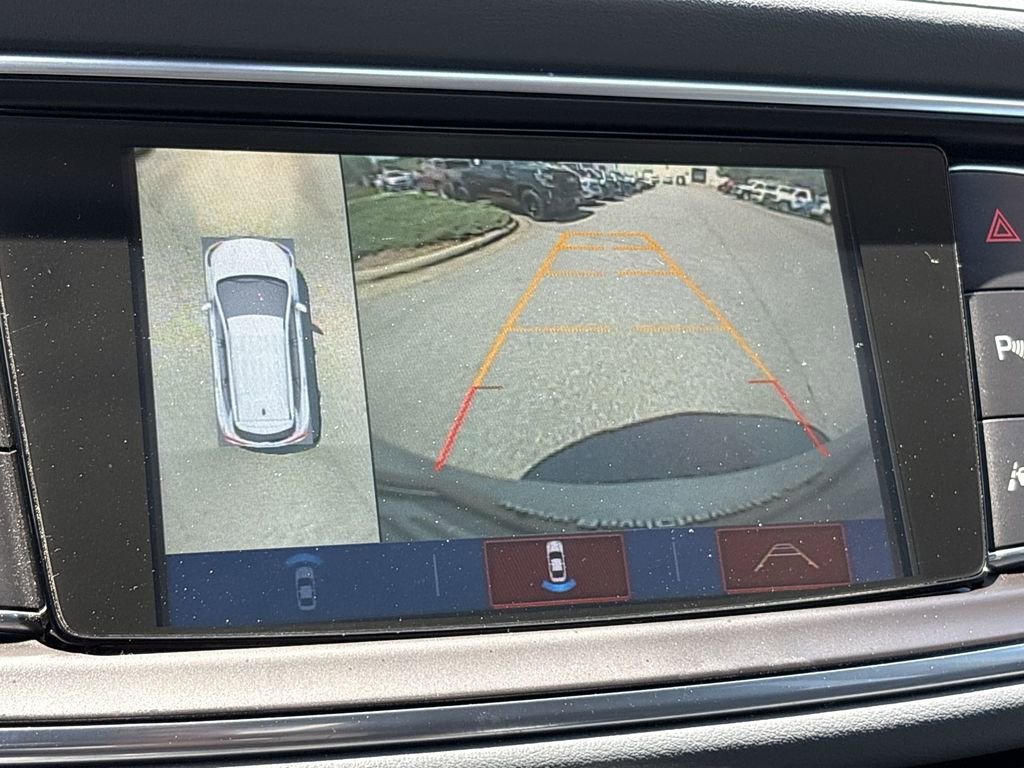 Used 2019 Buick Enclave Premium w/ Experience Buick Package image 17