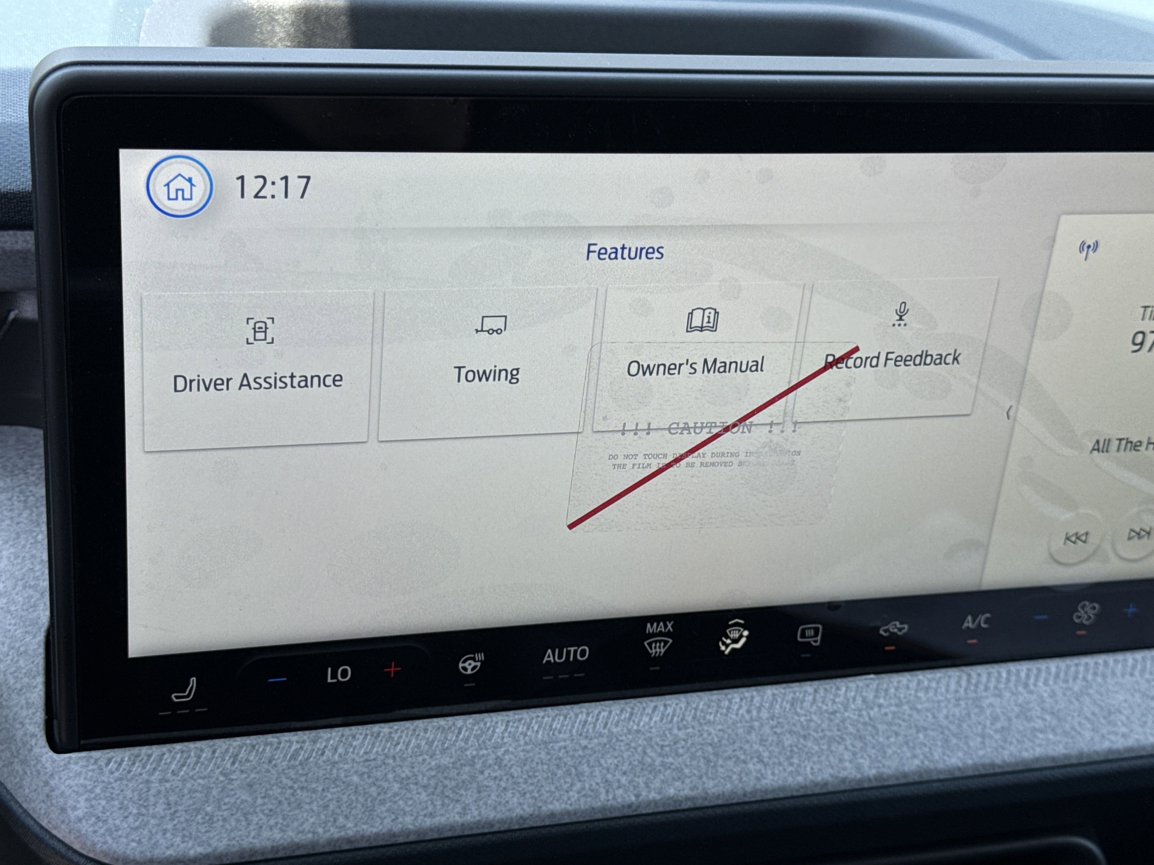 New 2025 Ford Maverick XLT w/ XLT Luxury Package image 24