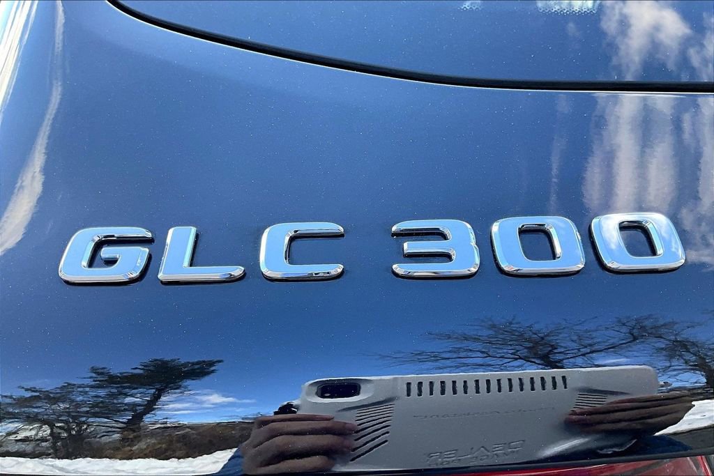Certified 2022 Mercedes-Benz GLC 300 4MATIC image 33