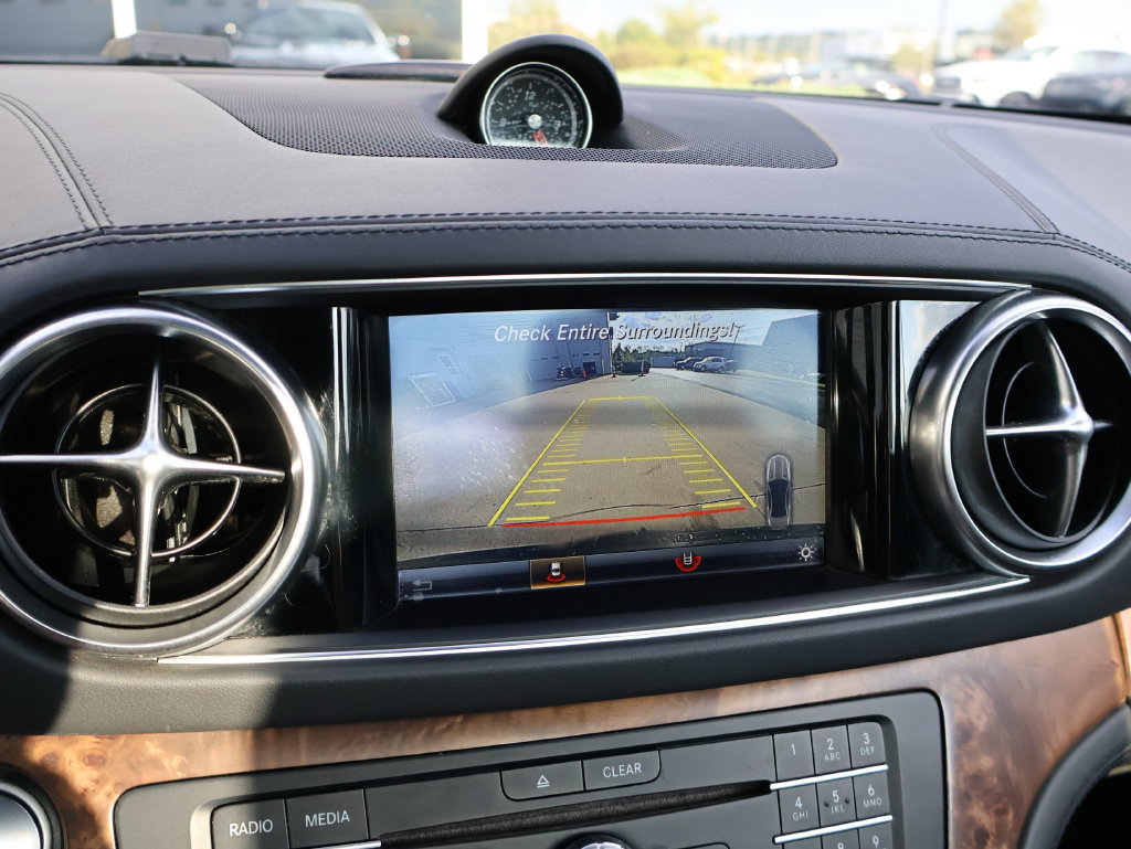 Certified 2020 Mercedes-Benz SL 550 image 24