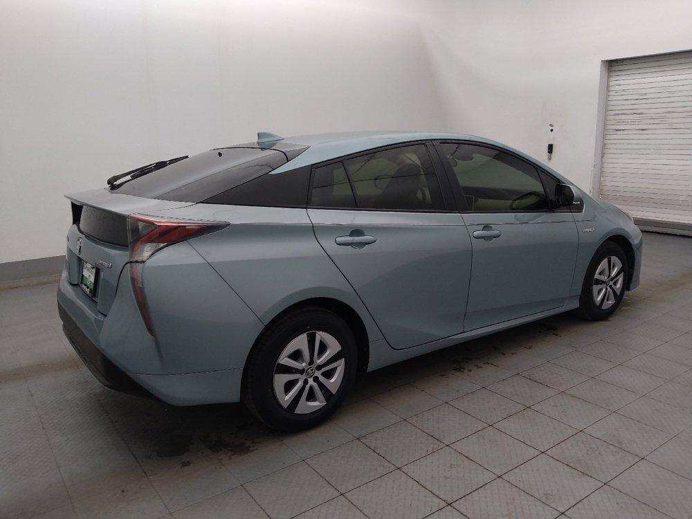 Used 2017 Toyota Prius Three w/ Advanced Technology Package FWD image 10