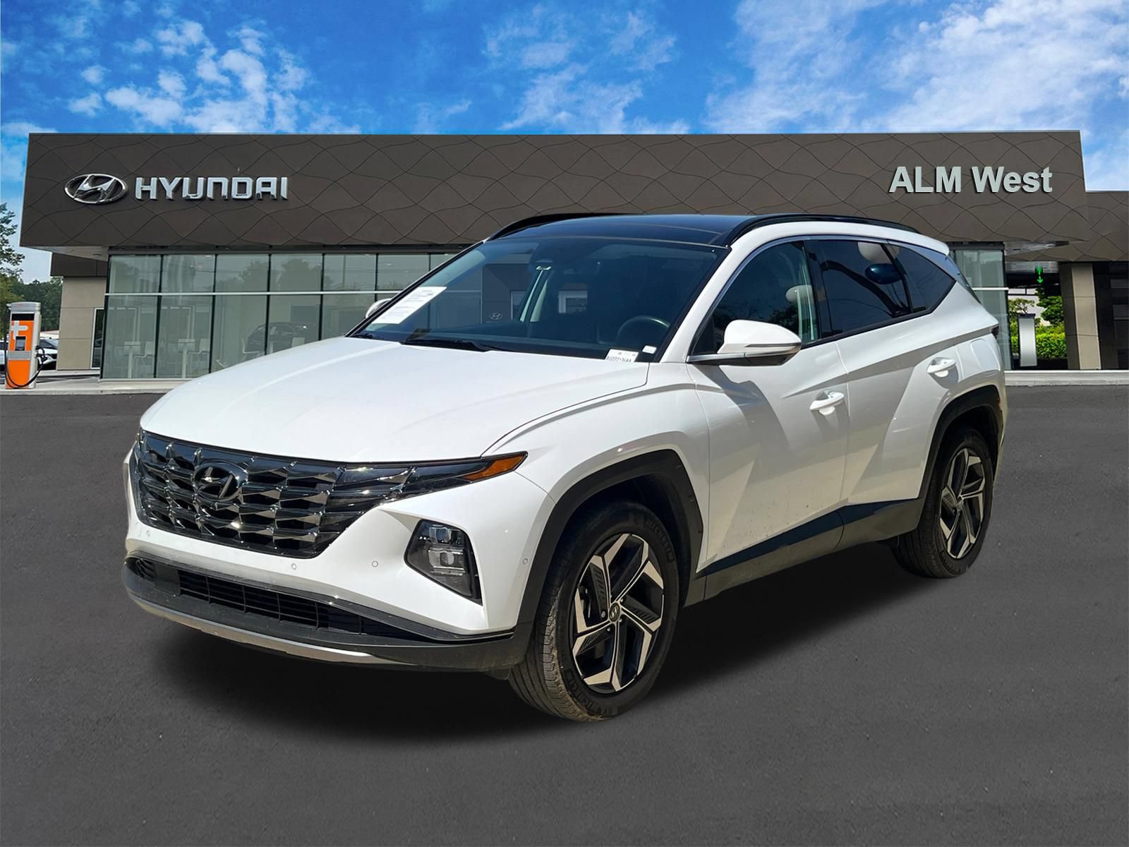 Used 2024 Hyundai Tucson Limited AWD/4WD image 1