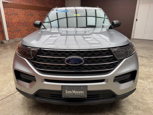 Used 2022 Ford Explorer XLT image 8