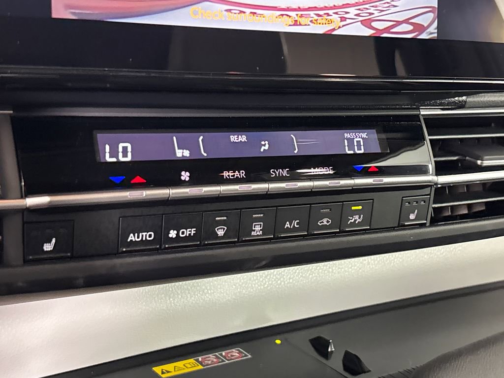 Certified 2026 Toyota Sienna XLE image 20