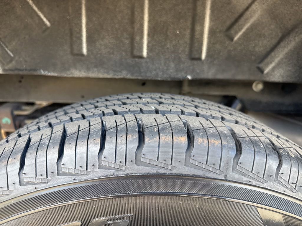 Used 2023 Ford Transit 250 Low Roof w/ Exterior Upgrade Package image 28