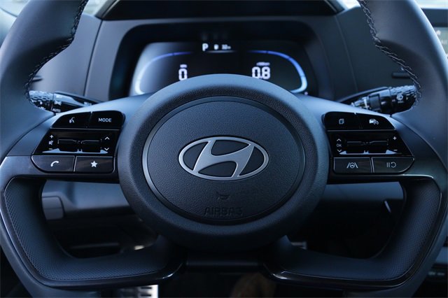 Used 2026 Hyundai Elantra Sport image 12