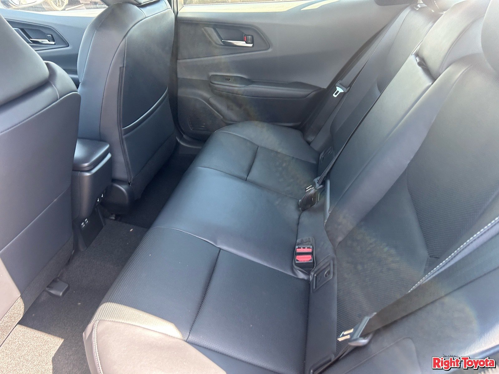 New 2027 Toyota Prius Limited w/ Limited Premium Package AWD/4WD image 18