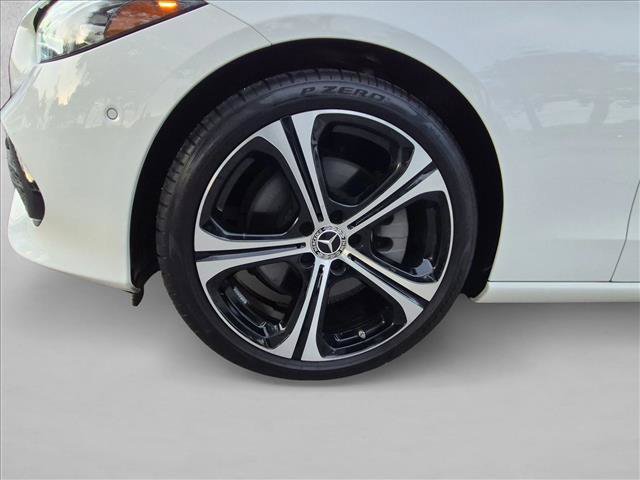 Used 2024 Mercedes-Benz C 300 Sedan image 23