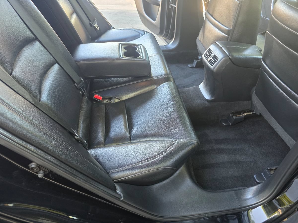Used 2015 Honda Accord EX-L image 29