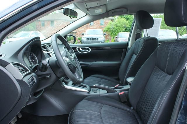 Used 2017 Nissan Sentra SV FWD image 12