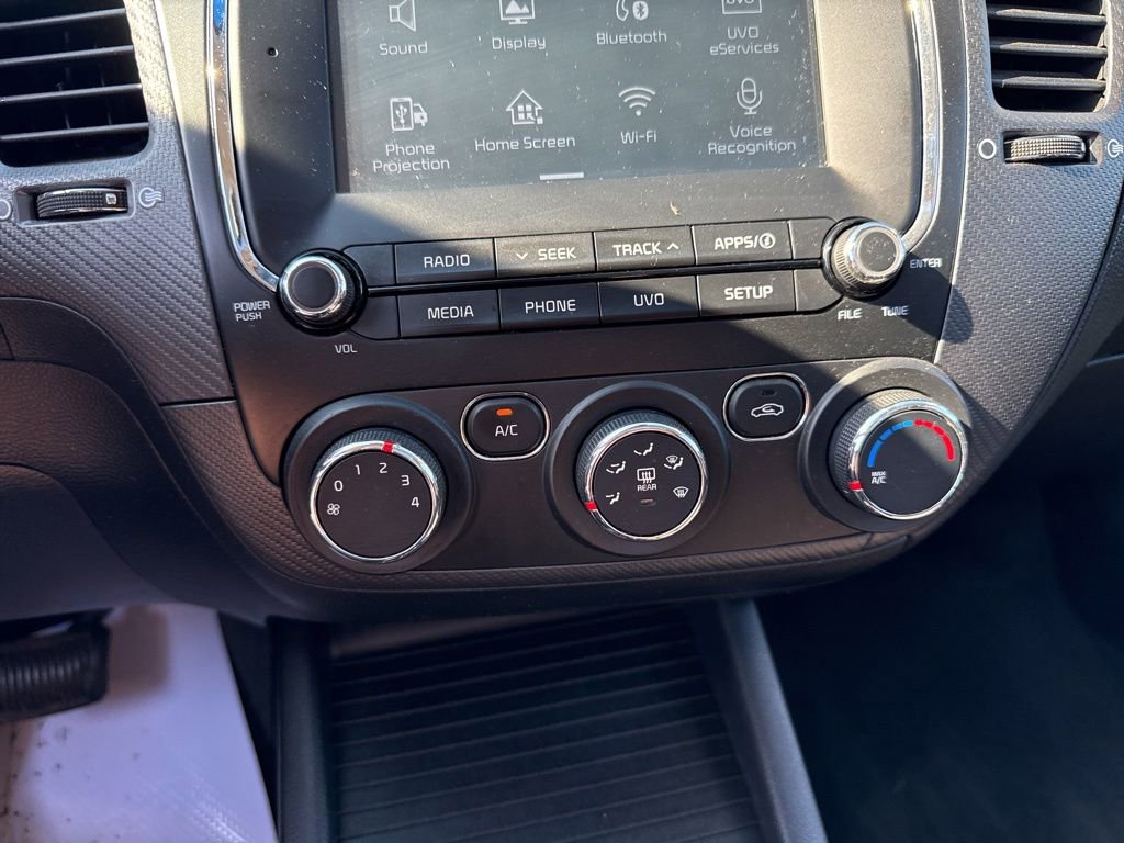 Used 2018 Kia Forte S w/ S Technology Plus Package FWD image 35
