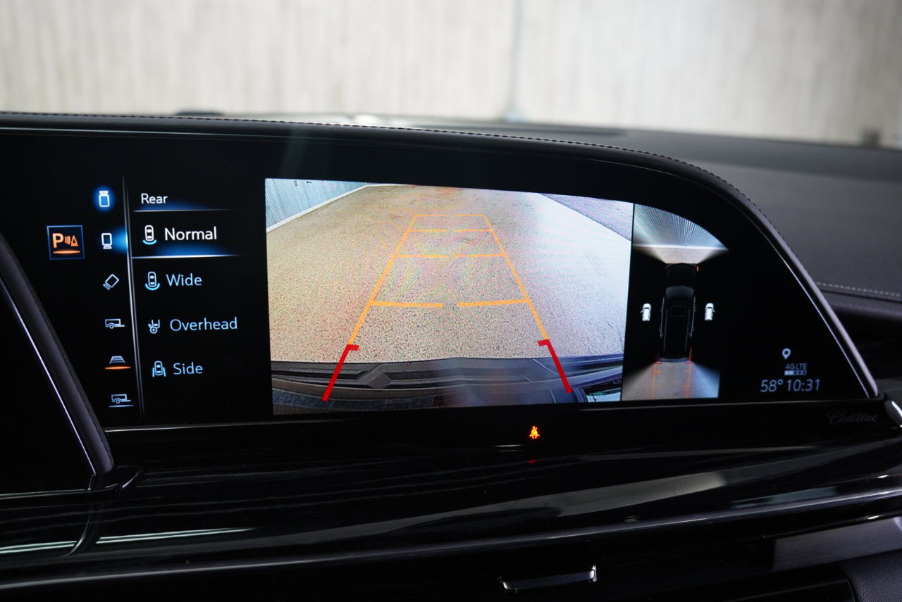 Used 2021 Cadillac Escalade ESV Sport w/ Driver Assist Tech Package image 19