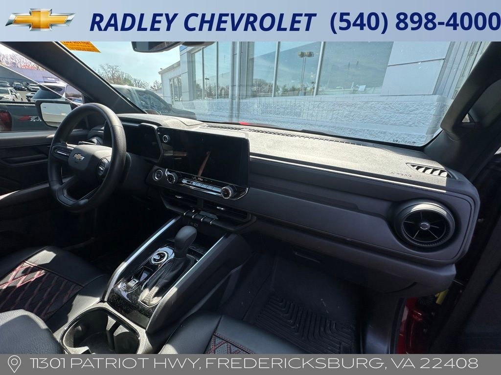Certified 2025 Chevrolet Colorado W/T w/ Advanced Trailering Package AWD/4WD image 12
