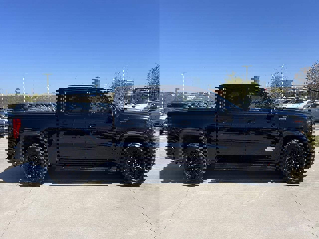 Used 2024 GMC Sierra 1500 Elevation w/ Elevation Premium Package image 3