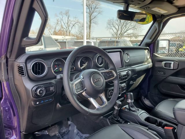 Certified 2023 Jeep Wrangler Unlimited Sahara w/ Cold Weather Group image 9