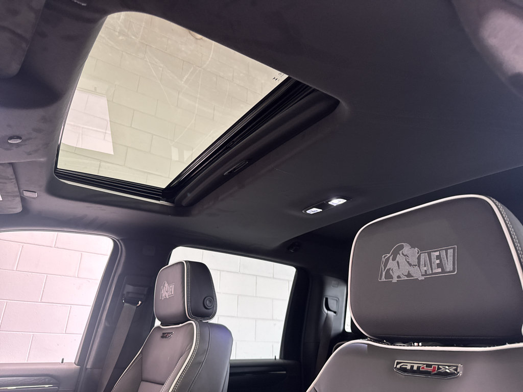 New 2026 GMC Sierra 2500 AT4X w/ AT4X AEV Edition AWD/4WD image 45