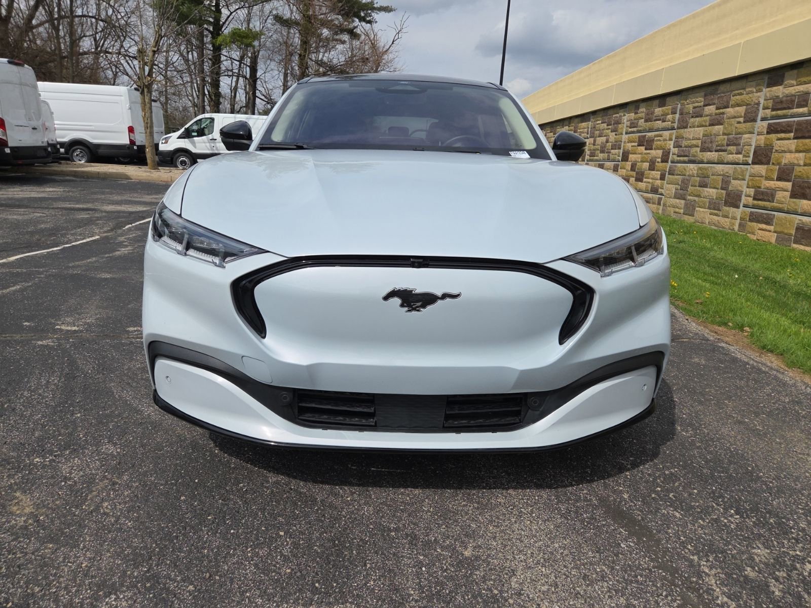 Used 2023 Ford Mustang Mach-E Premium image 4