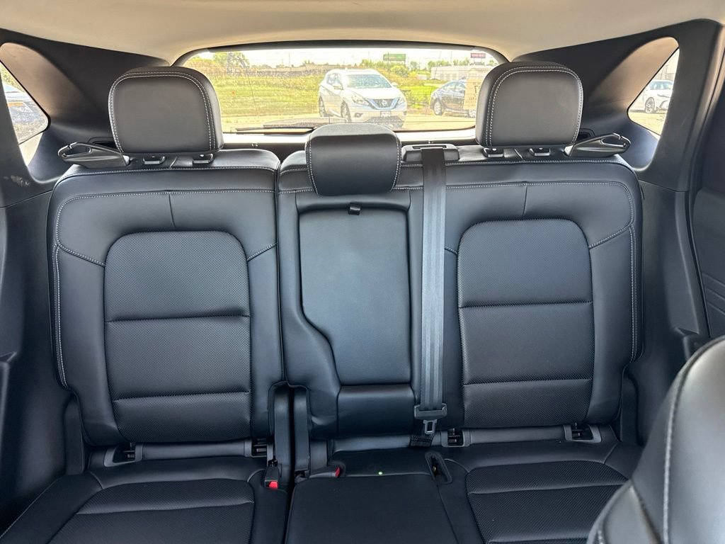 Used 2022 Ford Escape SEL w/ Equipment Group 302A AWD/4WD image 22