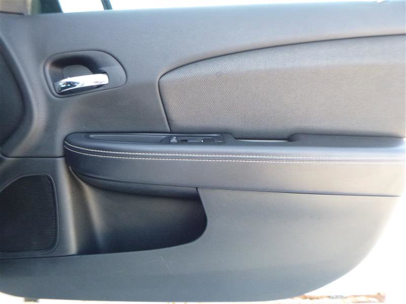 Used 2012 Dodge Avenger SE image 15