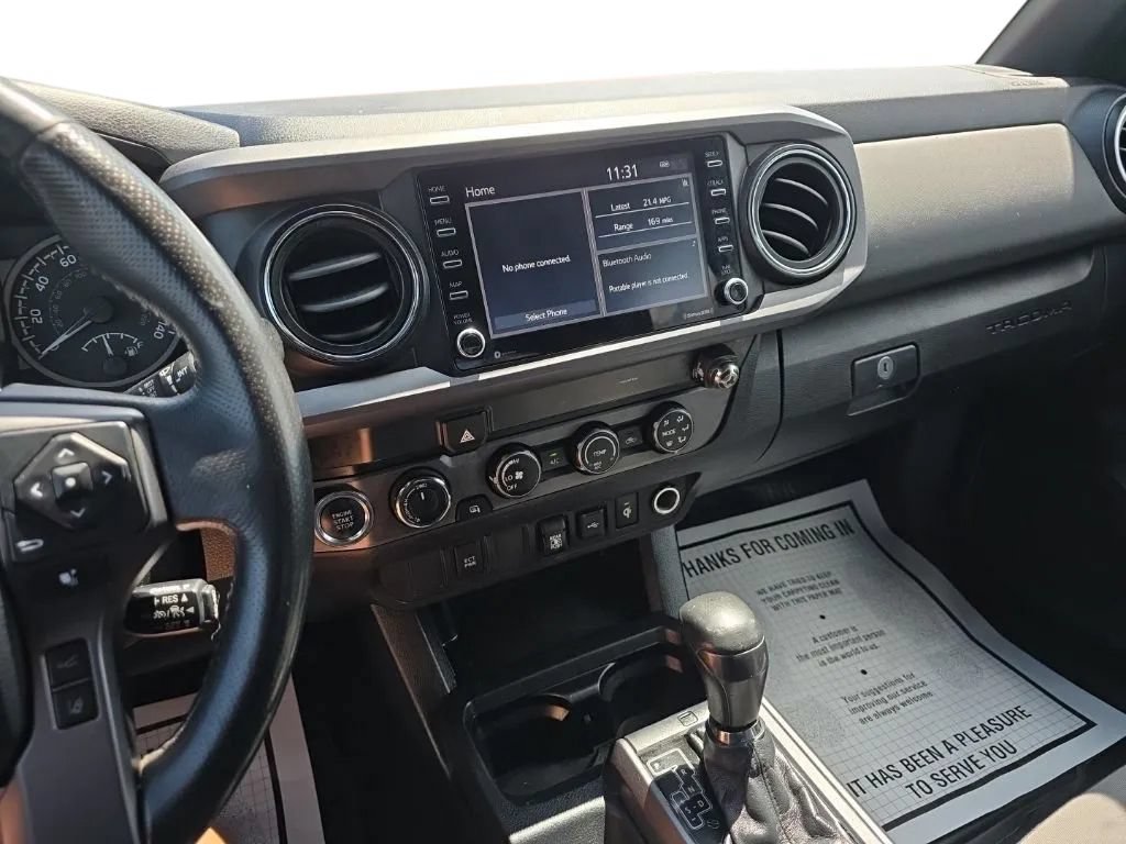 Used 2020 Toyota Tacoma TRD Off-Road AWD/4WD image 23
