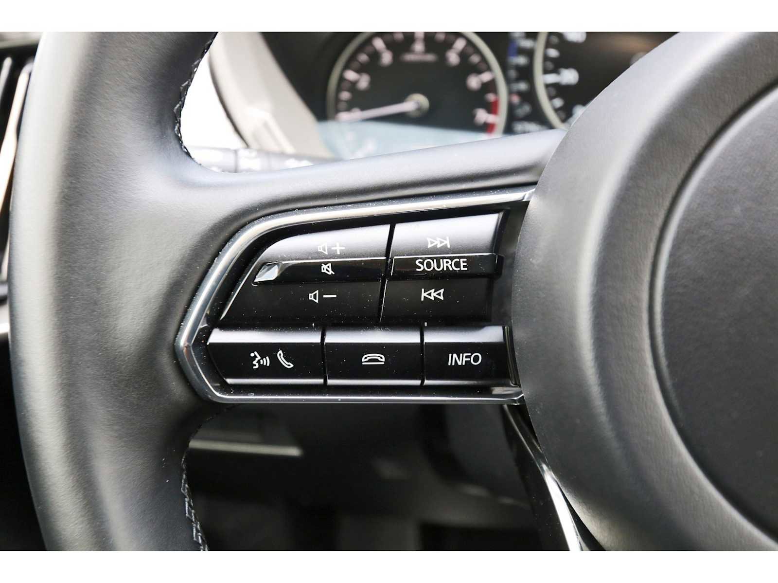 Used 2025 MAZDA CX-90 3.3 Turbo w/ Select Package image 16