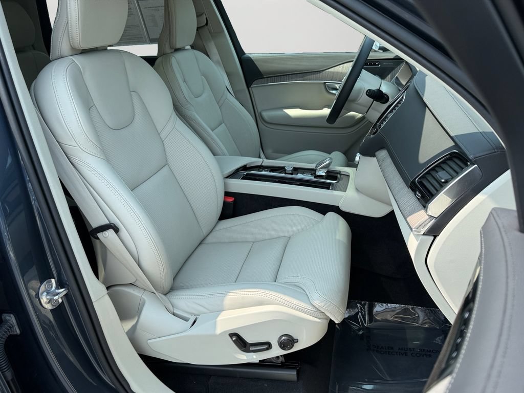 Certified 2024 Volvo XC90 B6 Ultimate AWD/4WD image 10